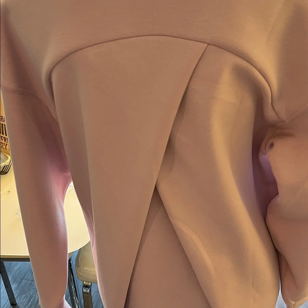 Women's Lululemon Pink Turtleneck. Super soft! - Picture 2 of 4